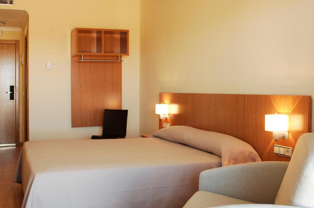 As Monreal Del Campo Hotel Bagian luar foto